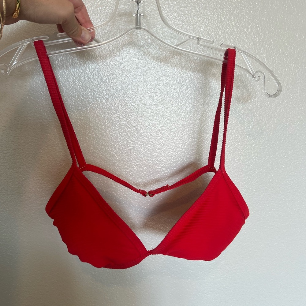 Billabong Red Bikini Top 🔝 size L
